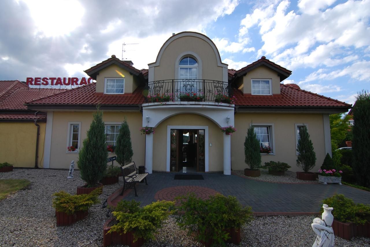 Отель Hotel Jabłoński Доротово-7