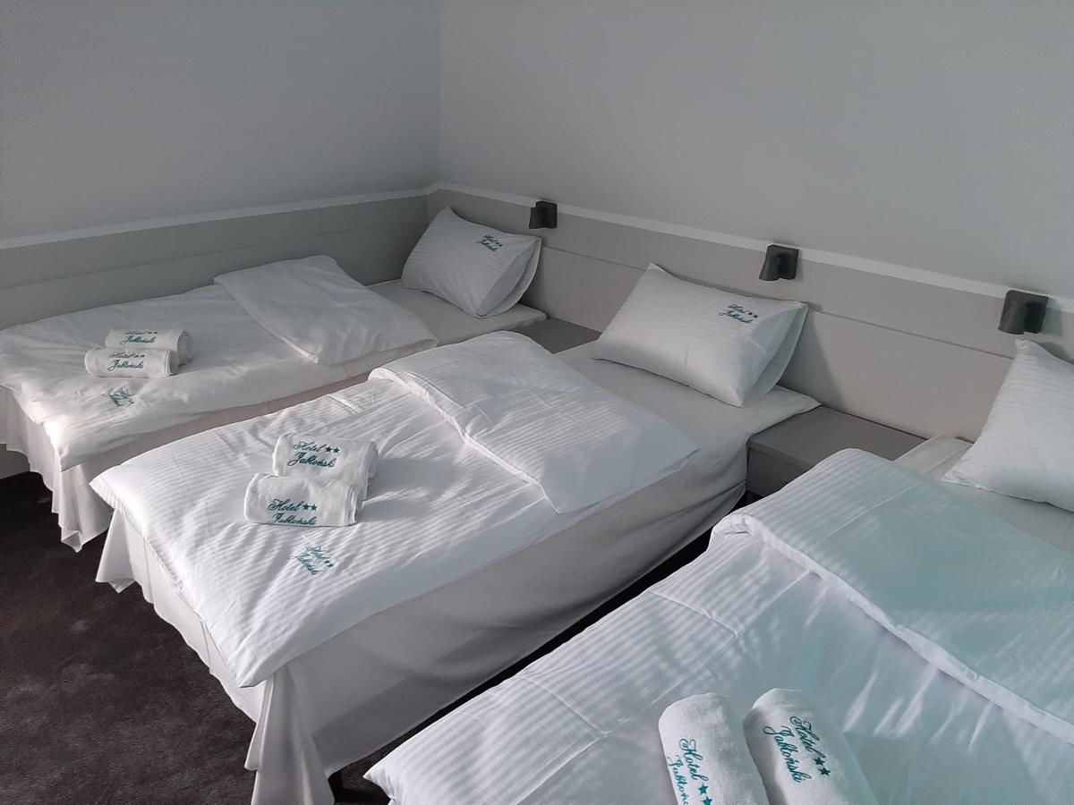 Отель Hotel Jabłoński Доротово